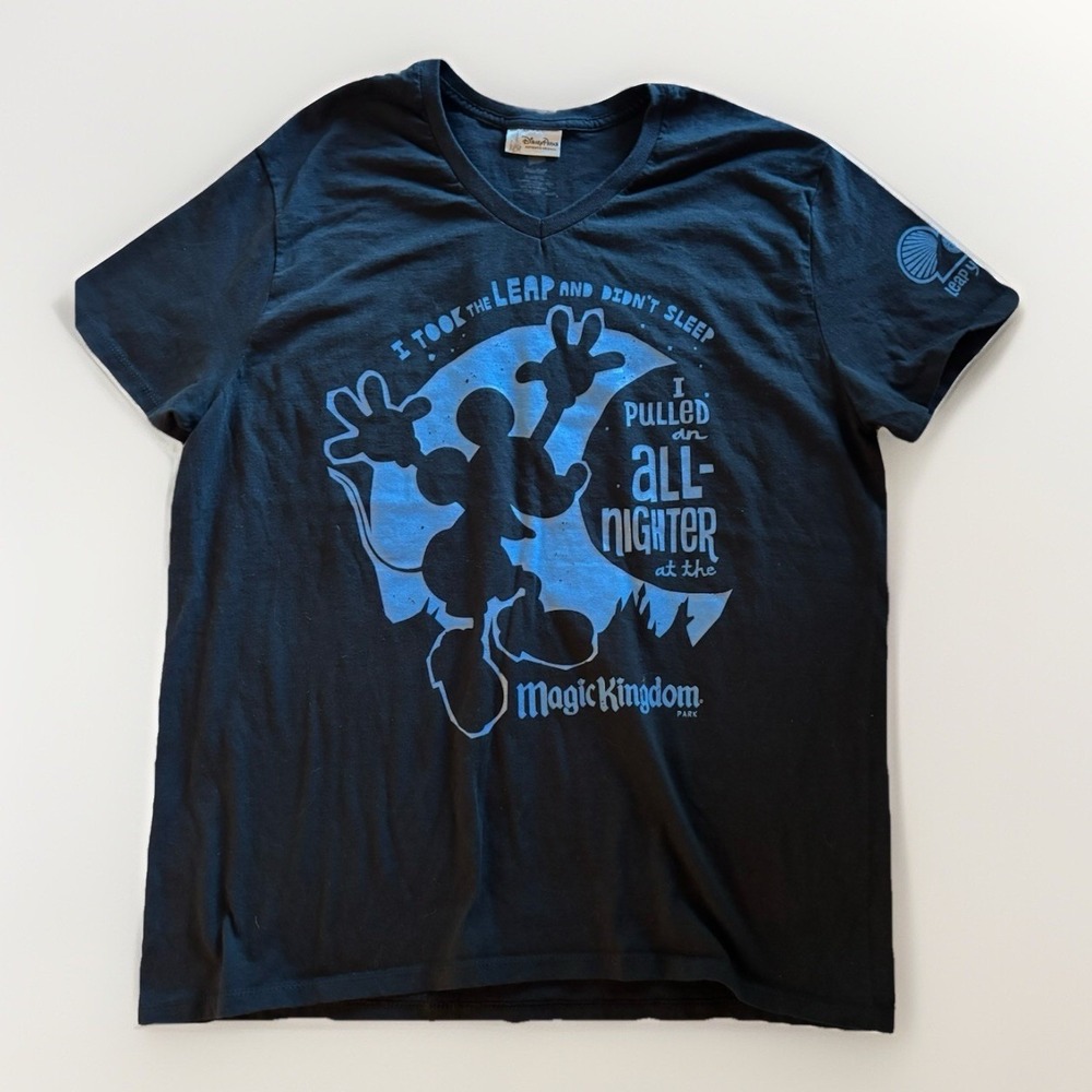 Disney Parks Mickey Mouse Magic Kingdom T-Shirt XL Black Leap Year 2012 Vacation